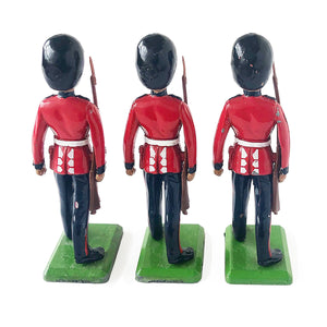 Britains Ltd Metal Toy Soldiers made in England from Ten Green Balloons